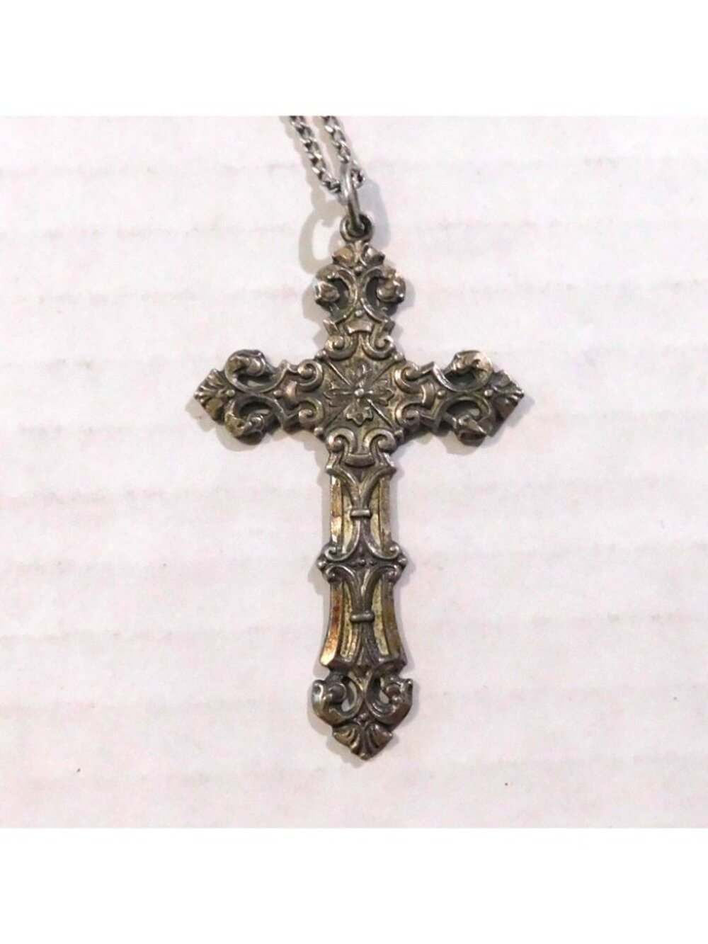 Vintage Sterling Chapel Cross Necklace 27" Endless Chain Ornate 2” Pendant - Picture 4 of 9